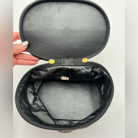 Fendi-Authentic-Pequin Vanity Case PVC leather Brown Black - Picture 5 of 9